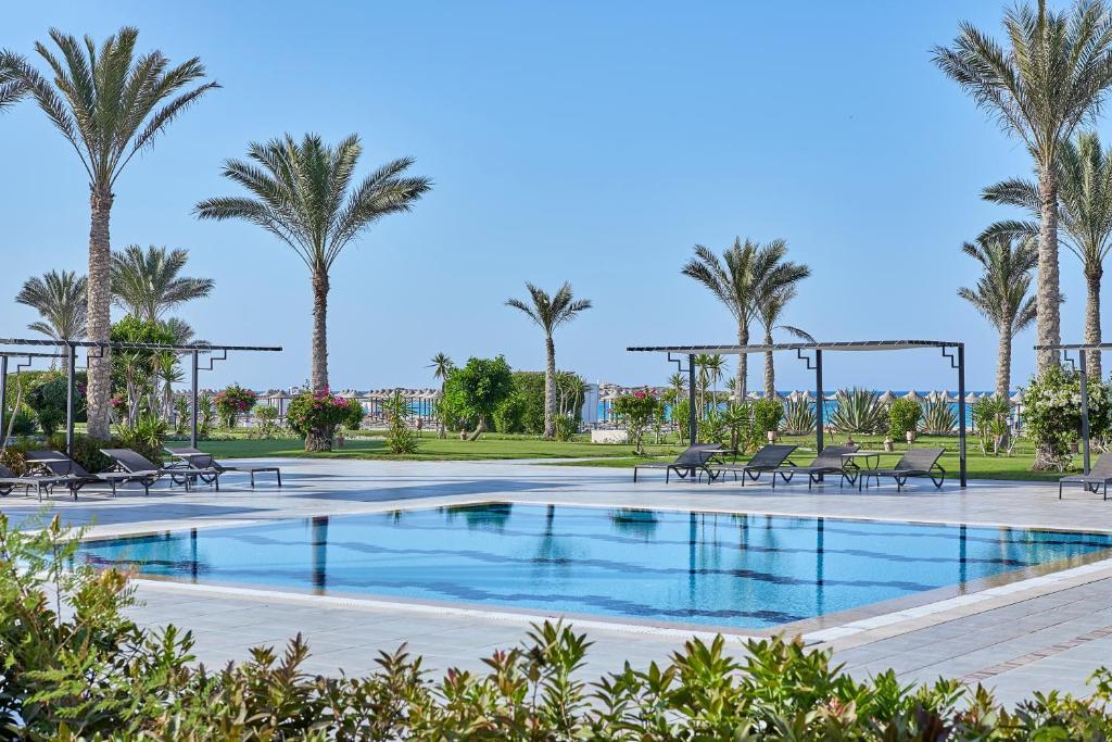 Отель Jaz Elite Crystal, Almaza Bay Мерса-Матрух Экстерьер фото
