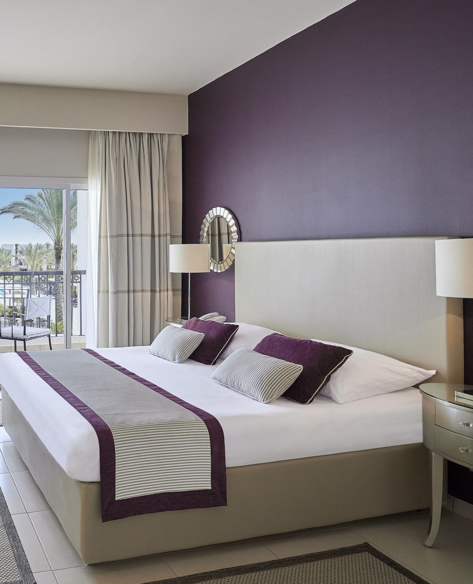 Отель Jaz Elite Crystal, Almaza Bay Мерса-Матрух Экстерьер фото