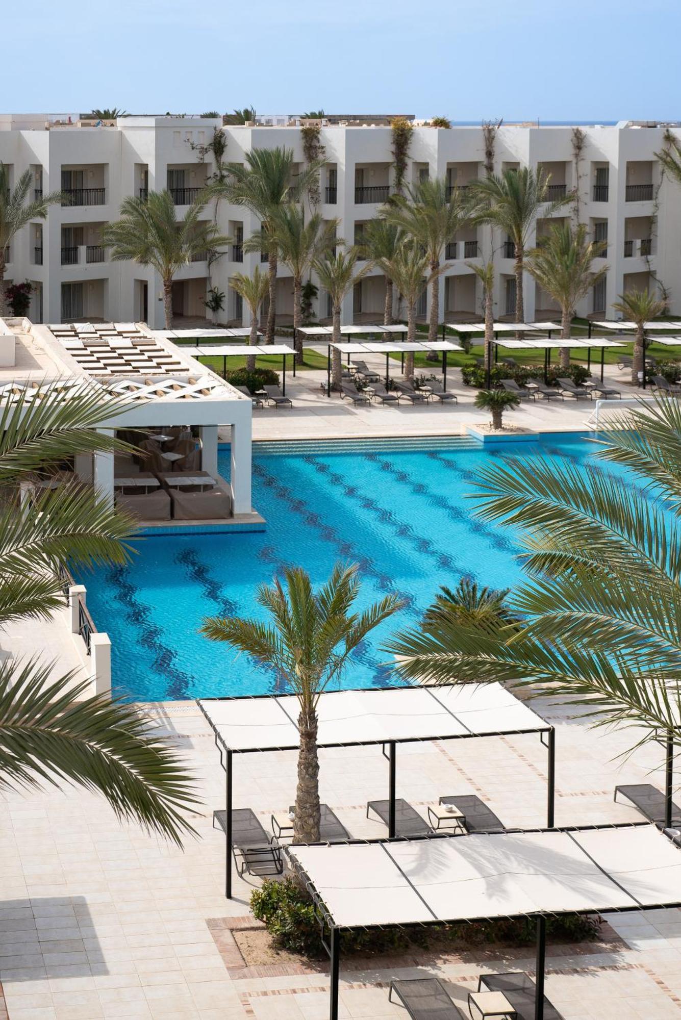Отель Jaz Elite Crystal, Almaza Bay Мерса-Матрух Экстерьер фото